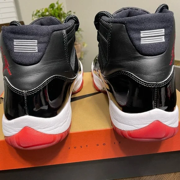 Air Jordan Retro 11 “Bred” (2019)